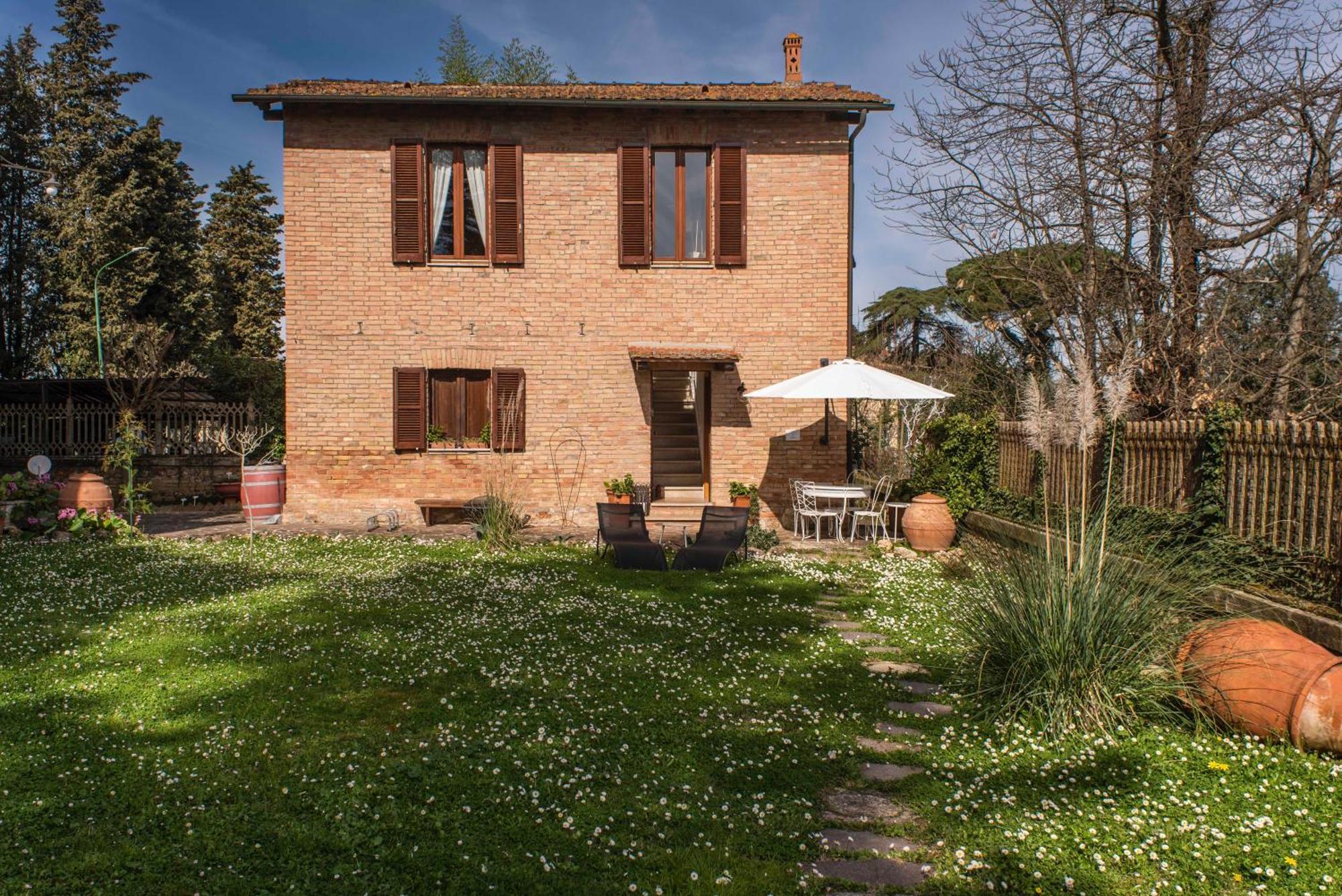 Elvira 1931 * Siena