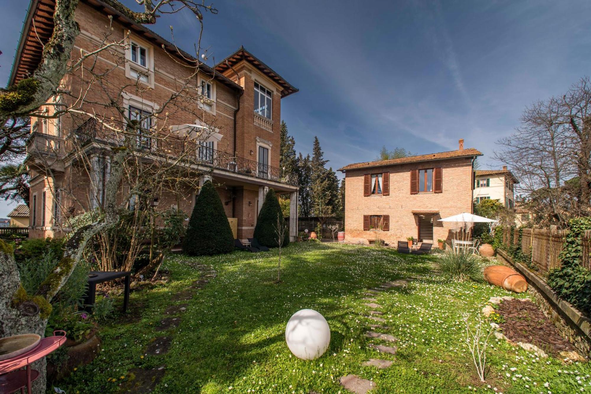 Apartment Elvira 1931 Siena