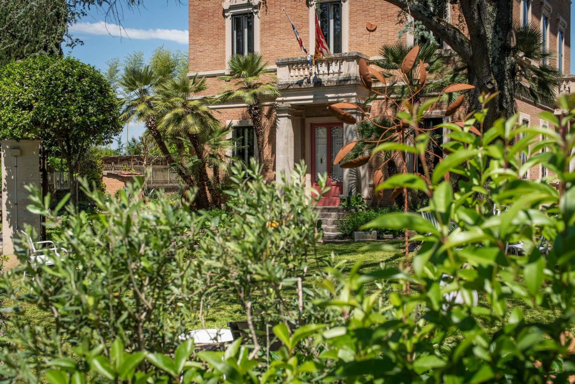 Elvira 1931 Apartment Siena